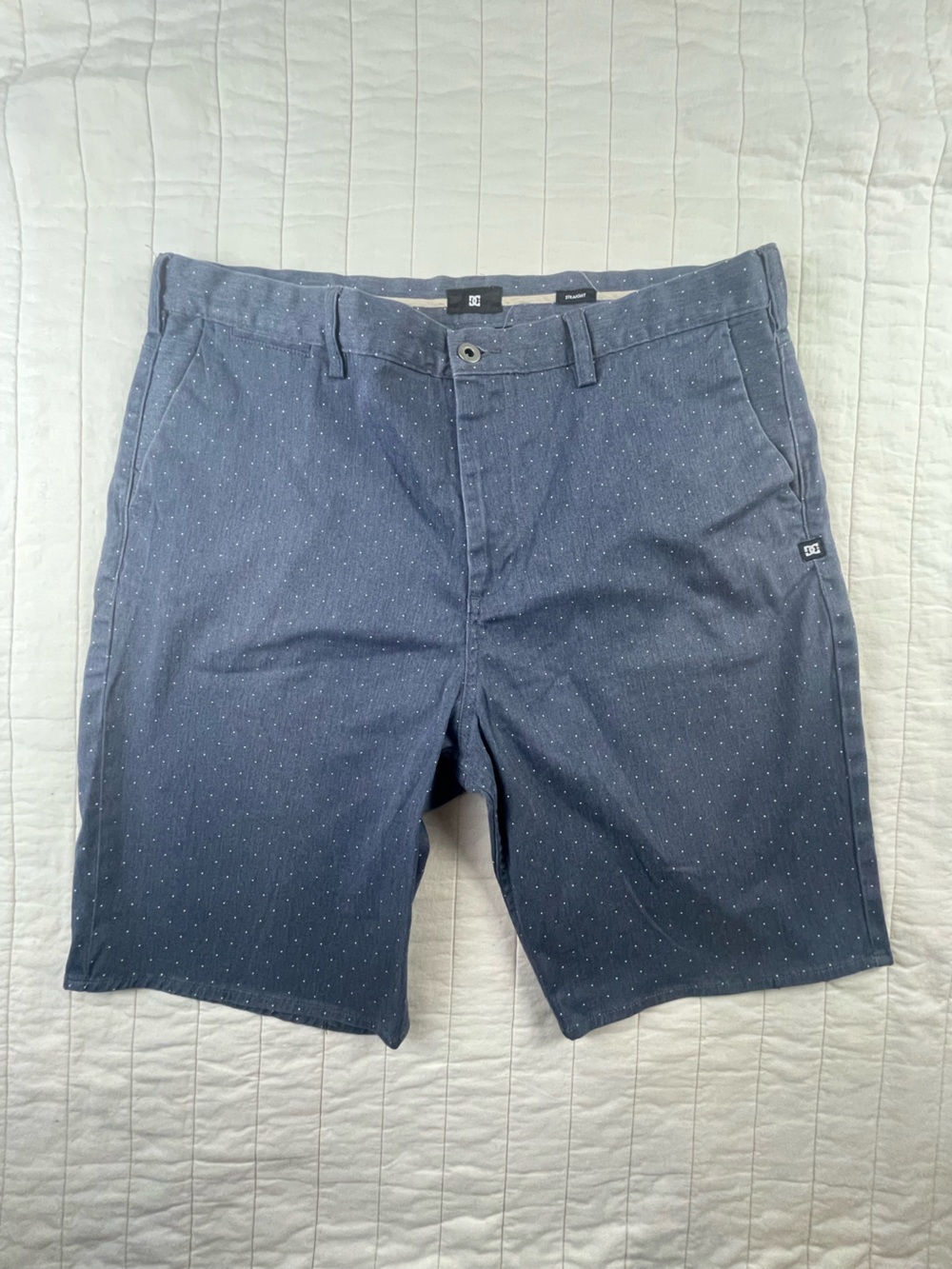 DC Navy Microdot Flat Front Denim Men's Shorts 36